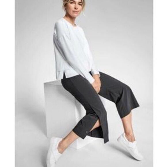 Winesday Wednesday LIVE Happy Hour Spring Sale - Picture 6 of 13